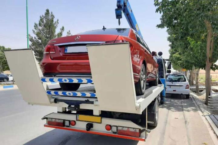 خدمات کامل امداد خودرو اصفهان کارت درسته