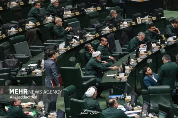 بررسی ایرادات واگذاری ایران خودرو به کروز در نشست امروز مجلس